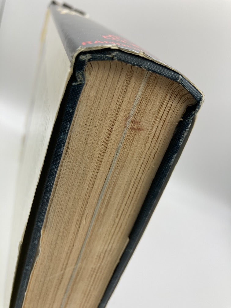 The Last 100 Days: The Tumultuous and Controversial Story of the Final Days of World War II in Europe (Modern Library War)