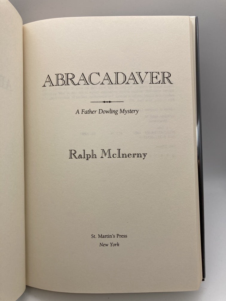 Abracadaver: A Father Dowling Mystery