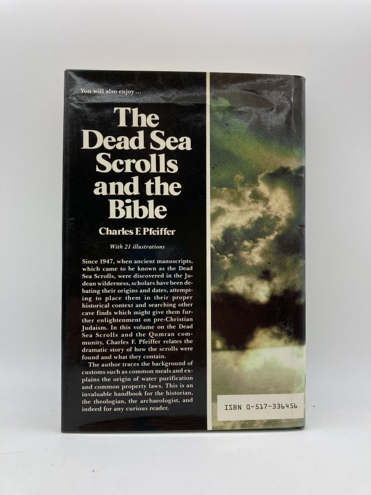The Mystery of the Dead Sea Scrolls Revealed: Illustrated