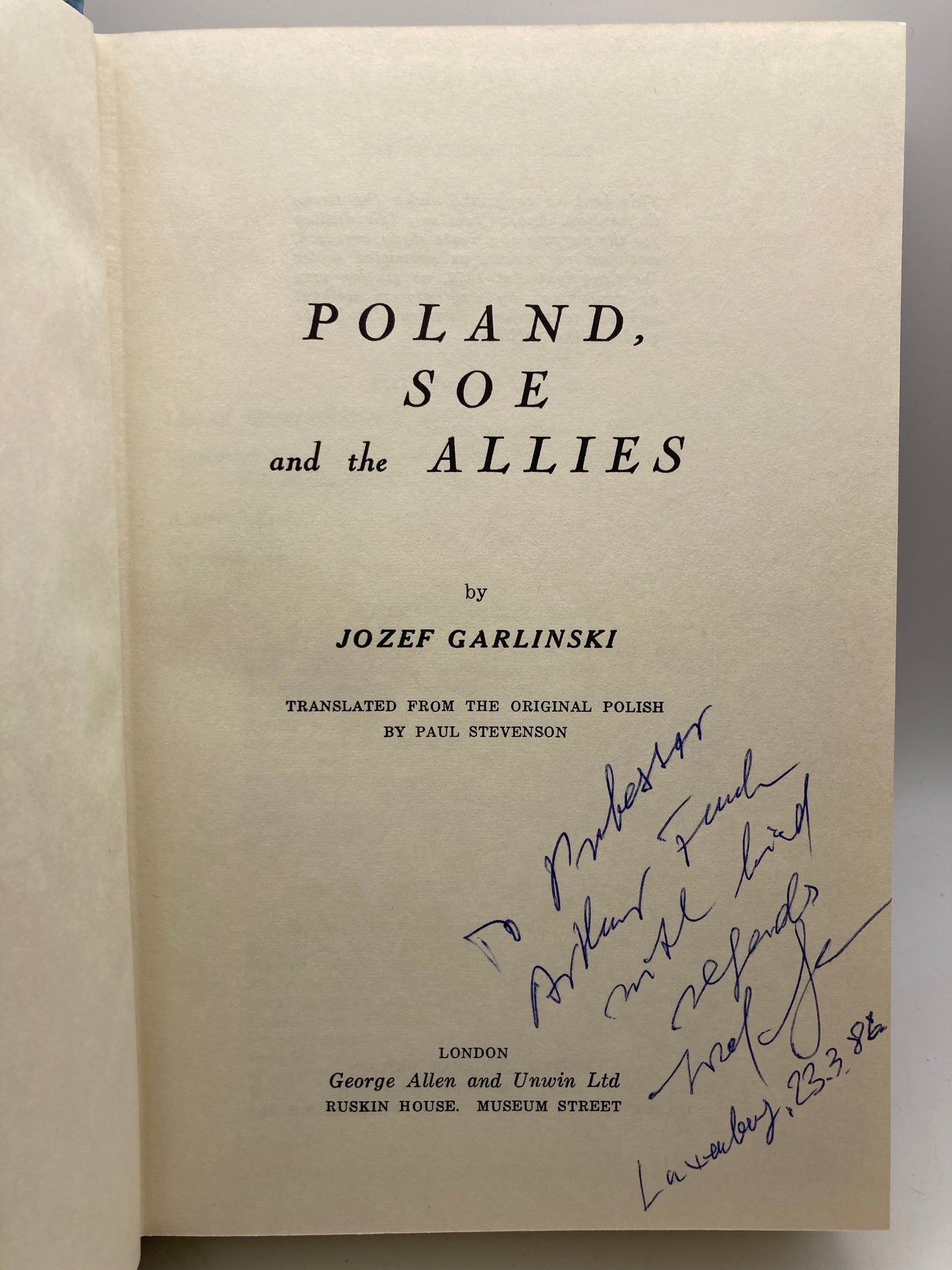 Poland, SOE and the Allies (signed)
