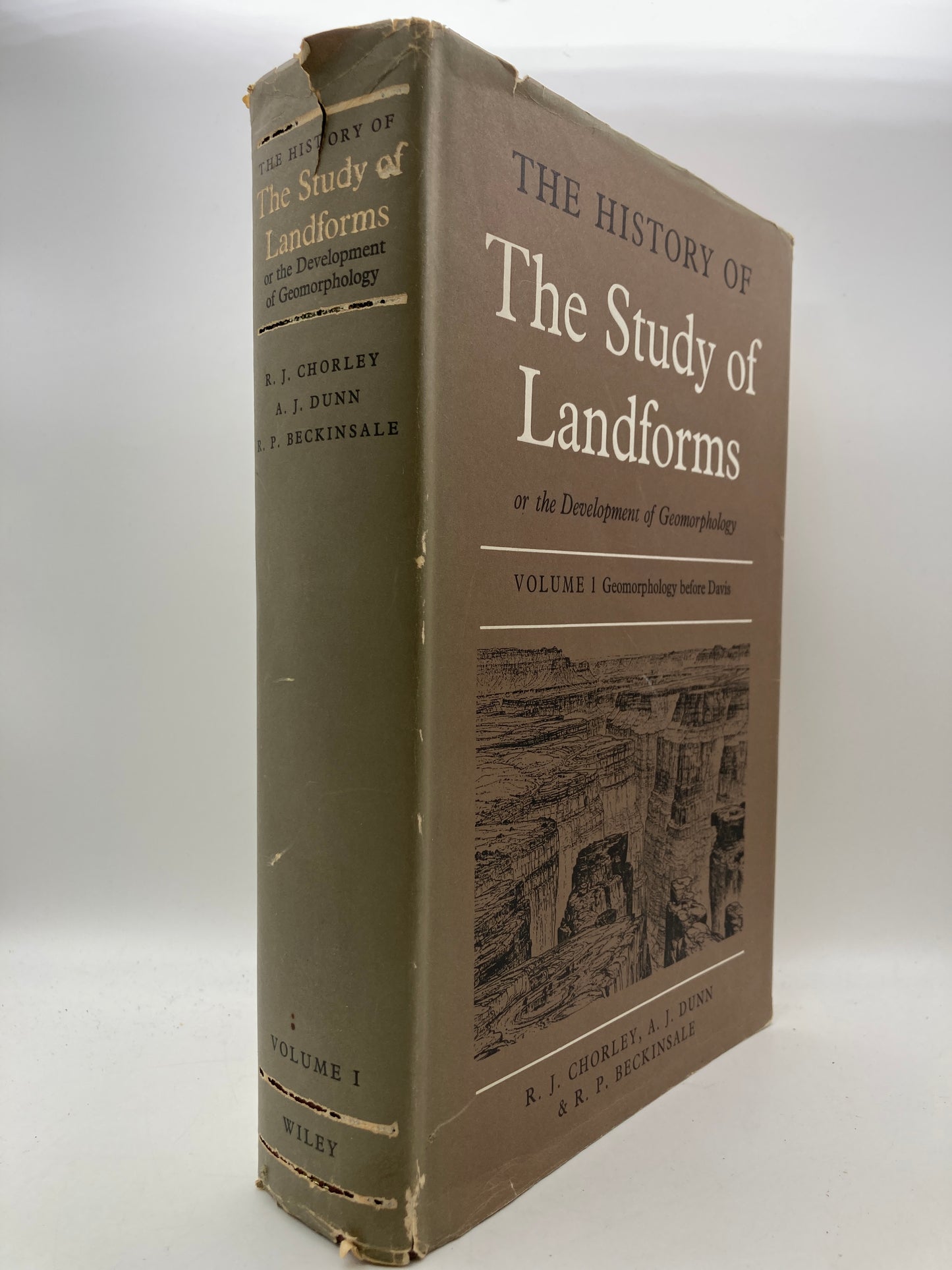 The History of the Study of Landforms: Volume 1