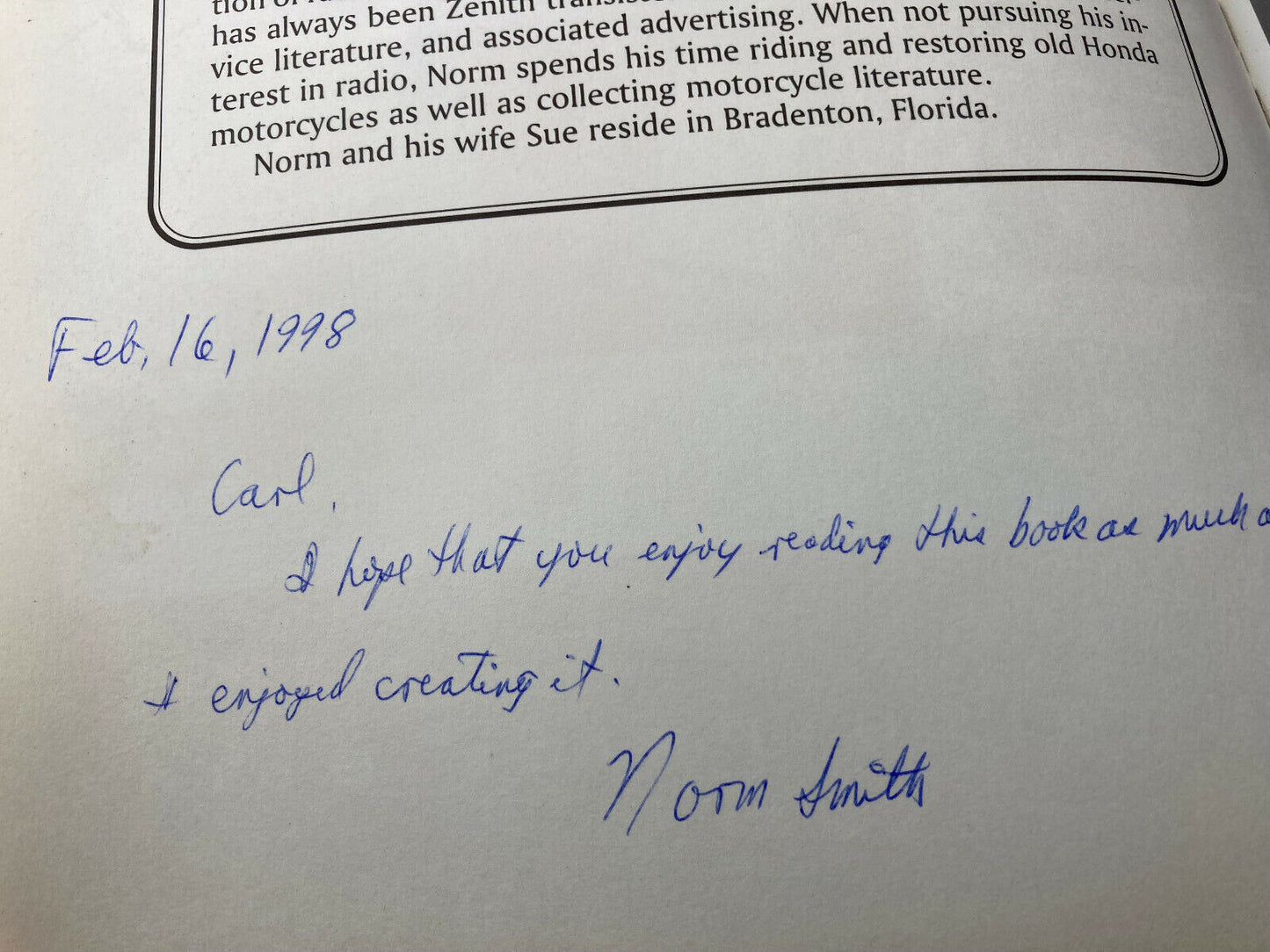 Zenith Transistor Radios : Evolution of a Classic | Signed by Norman R. Smith