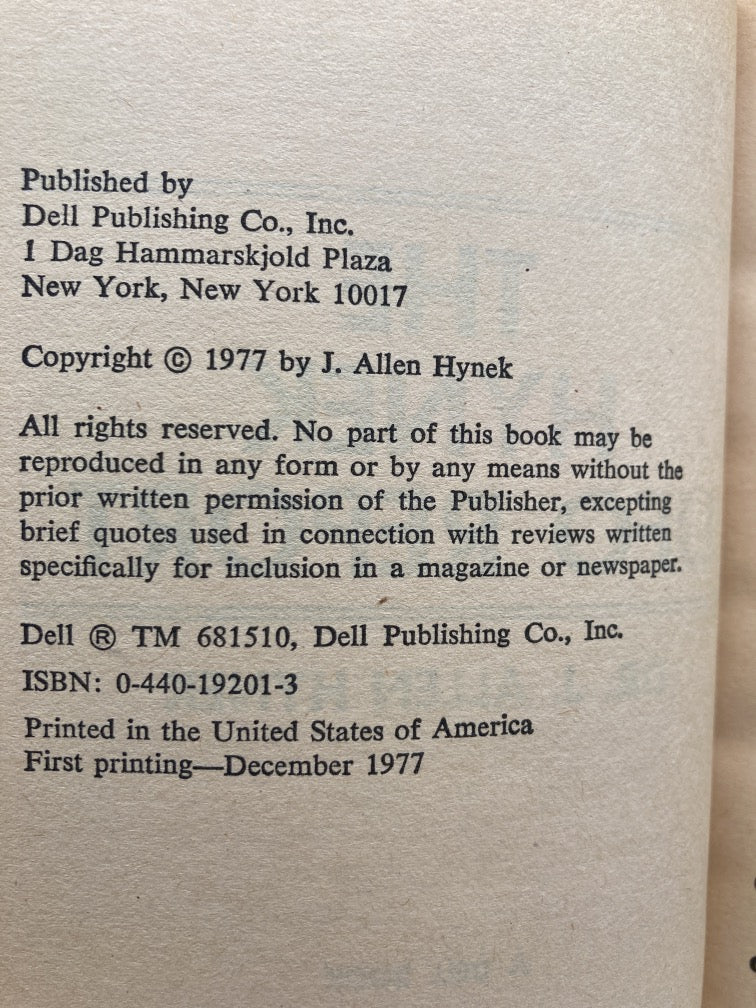 The Hynek UFO Report