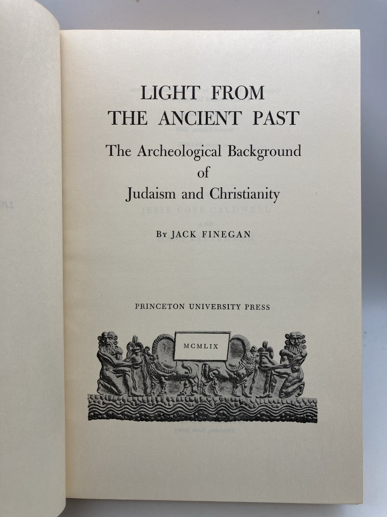 Light from the Ancient Past: The Archeological Background of the Hebrew-Christian Belief