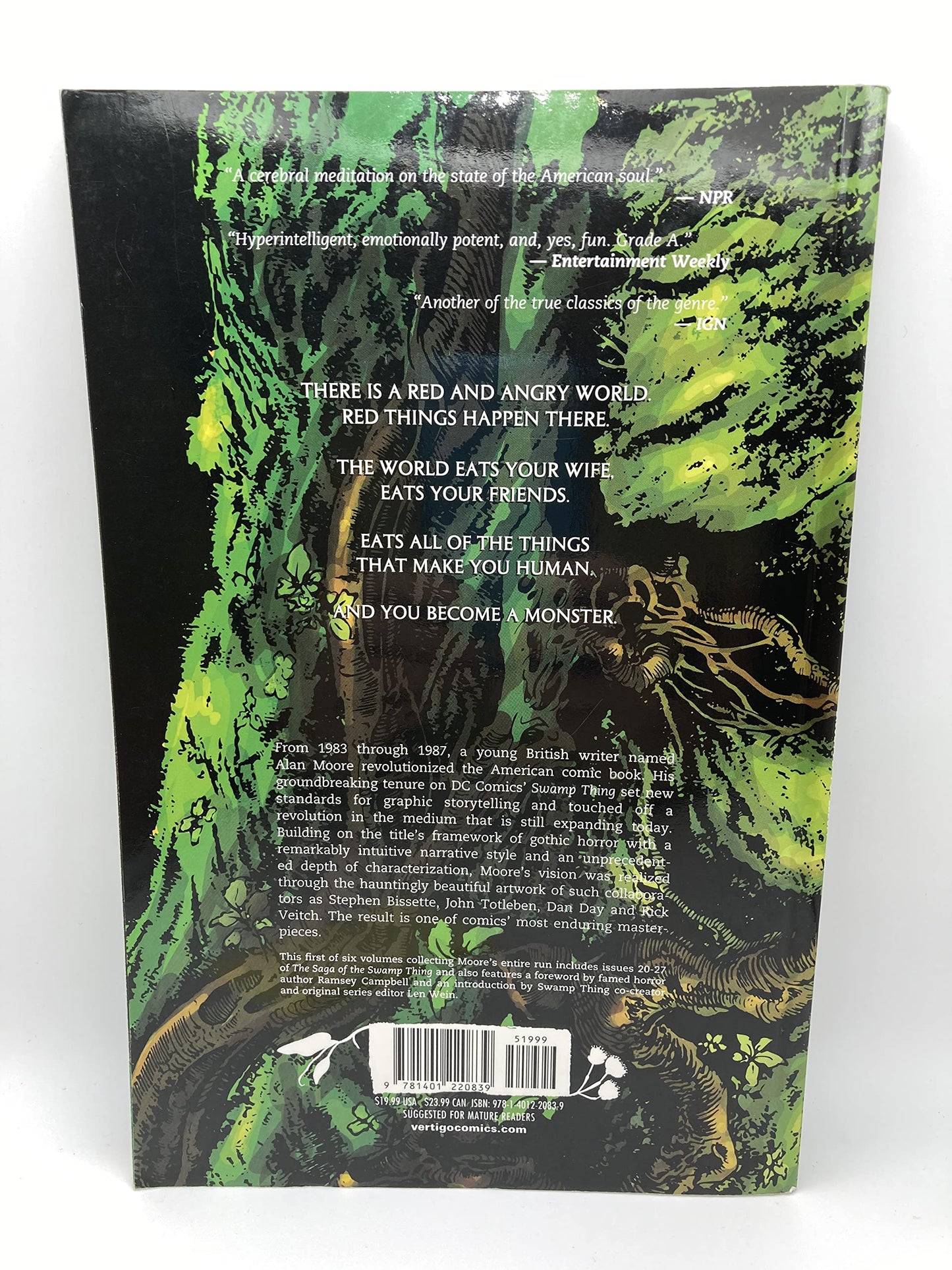 Saga of the Swamp Thing: Book 1